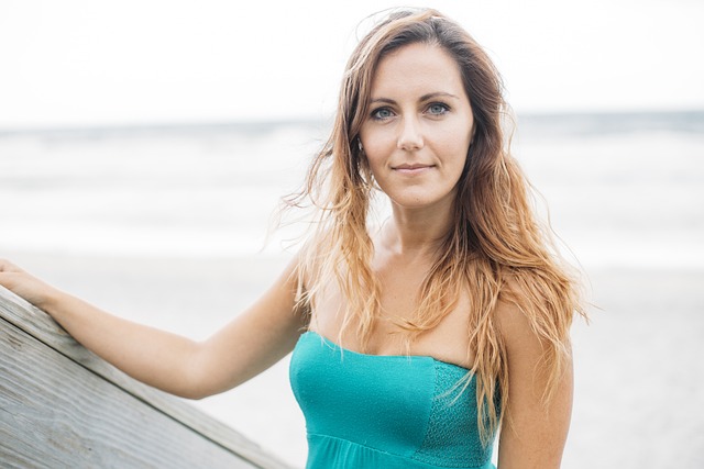 Krullen verzorgen: tips en inzichten voor een gezonde haarroutine